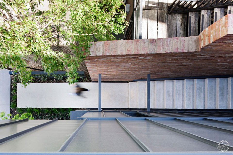 锌板盒图片大全,锌合金拼接别墅大门好不好