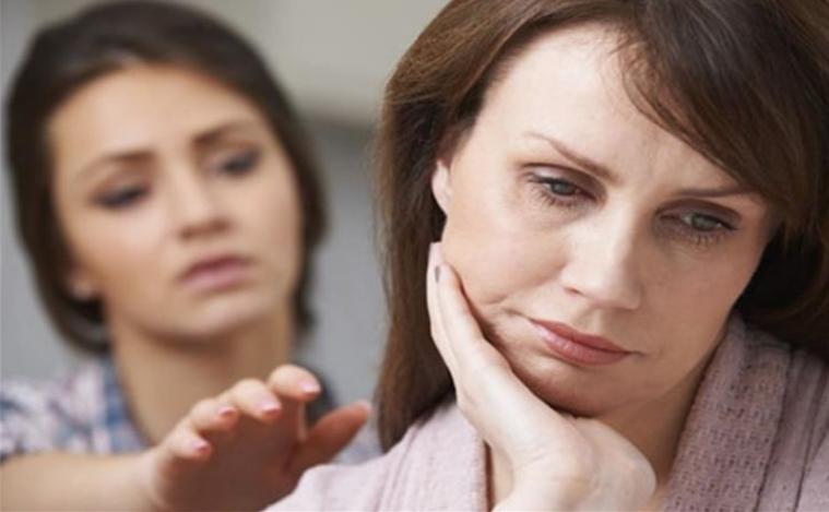 为什么对越亲近的人脾气越暴躁,一个人对外人和气却对家人发脾气