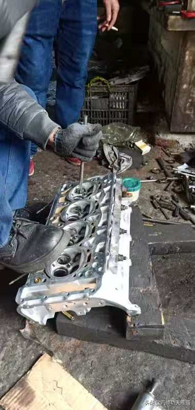 10年斯柯达昊锐1.8t烧机油怎么整,斯柯达昊锐烧机油500公里烧一升