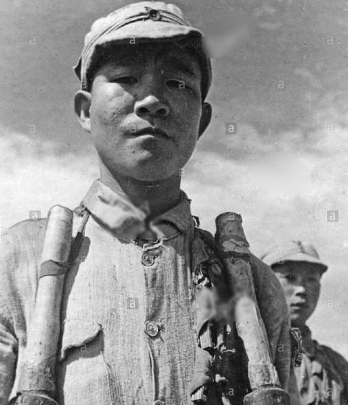 七旬老人跳河轻生事件,70岁老人跳河事件