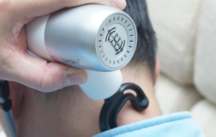 各大品牌迷你筋膜枪测评对比,筋膜枪尖头圆头