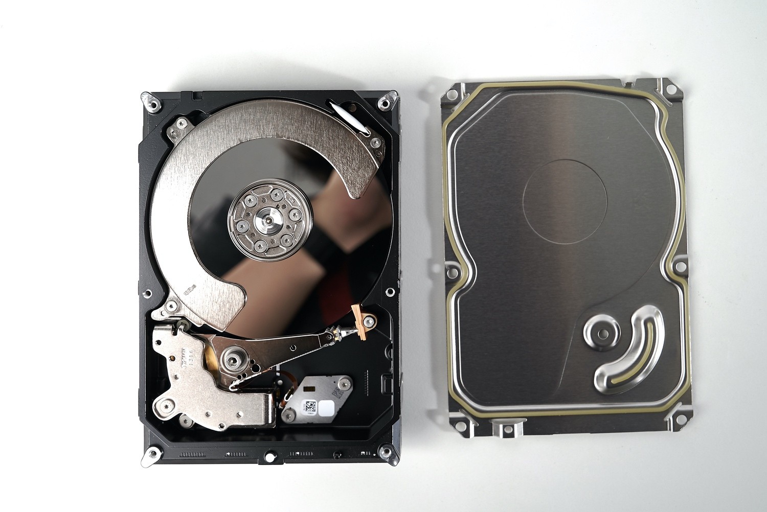 机械硬盘拆解价值,机械硬盘有什么拆卸价值