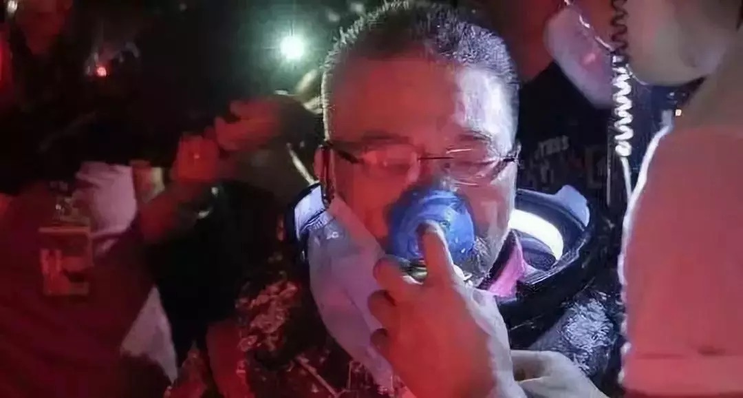 出演46年配角终于走红,出道40多年的明星