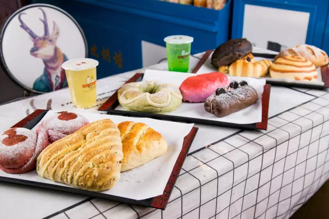 最火的茶饮和欧包,欧包茶饮品