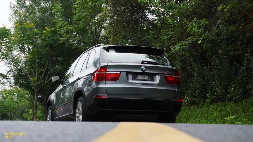 e70x5上代车型,11款宝马x5e70试驾视频