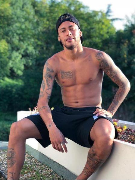 内马尔和耐克解约过程,内马尔解约耐克全过程