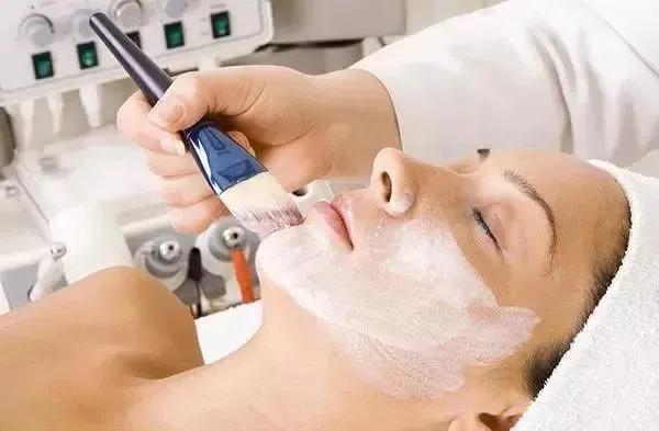 果酸换肤术后护理,果酸换肤没有注意防晒会怎么样