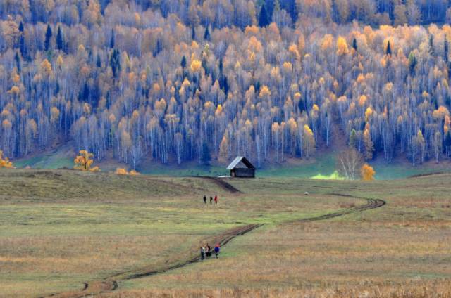 阿勒泰秋天有多美,秋天的新疆阿勒泰太美