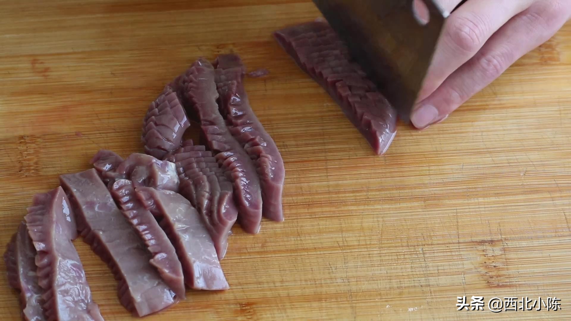 腰花爆炒家常做法怎样去腥,爆炒腰花怎么不腥