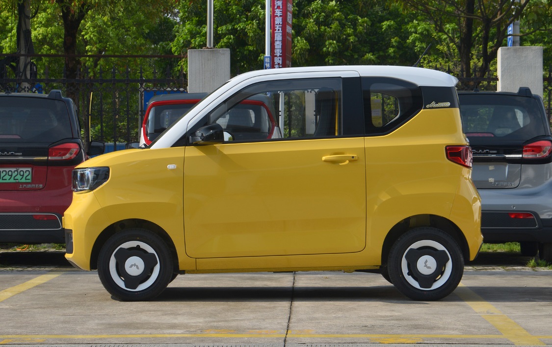 代步刚需家轿选这三款准没错,家用车选这三款准没错