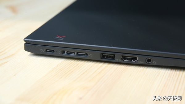 thinkpadx1carbon2019拆机,thinkpadx1carbon2021款发布会