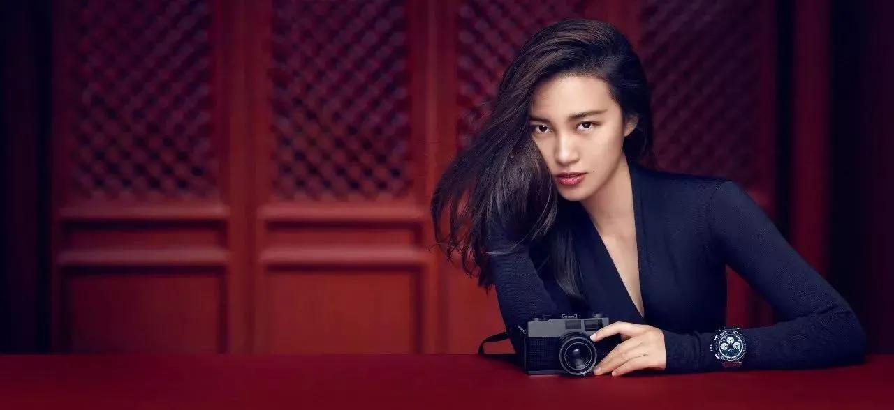 陈漫代言粉红丝带图片,陈漫代言了什么品牌衣服