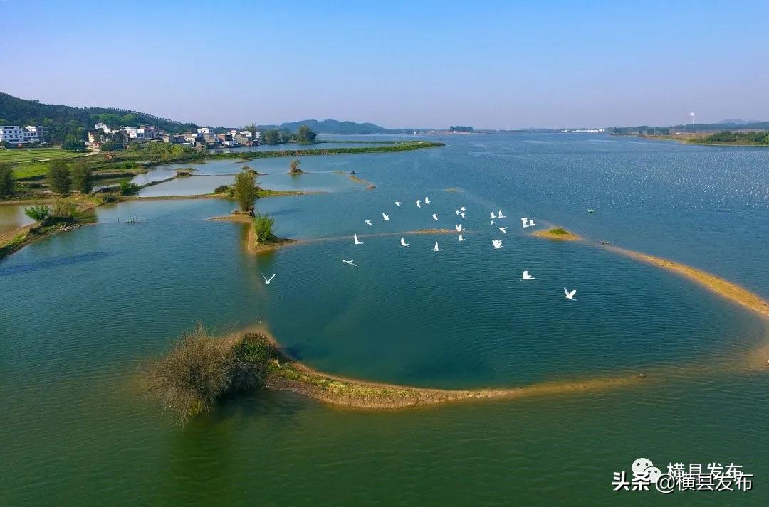 从县到市到省,从县到区的过程
