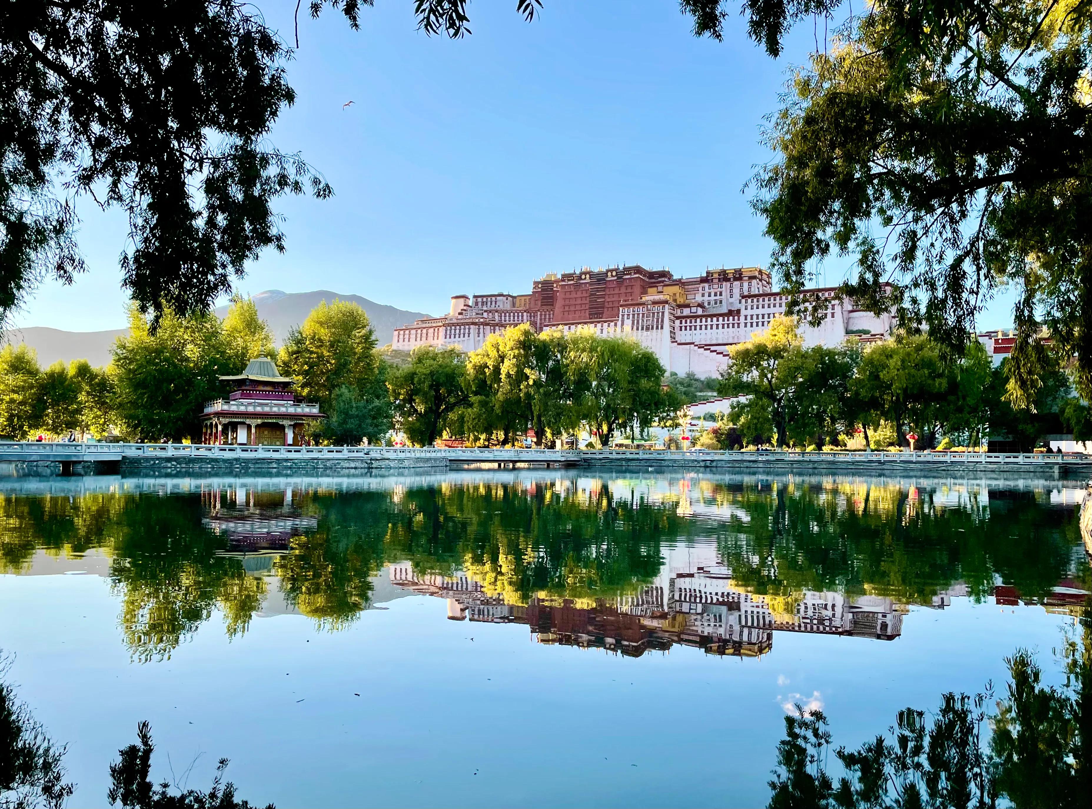 藏西秘境布达拉宫,西藏布达拉宫简介