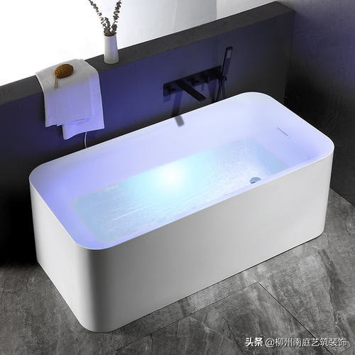 toto的frp浴缸跟亚克力浴缸区别,陶瓷浴缸和亚克力浴缸哪个好一点