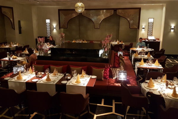 中东土豪在中国游玩,中东土豪游玩