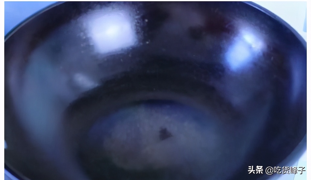 铁锅重新开锅的正确方法不粘锅,铁锅开锅的正确方法不粘锅烧不蓝