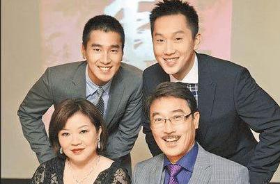 靠父亲上位的赵又廷,赵又廷一出道就拿影帝