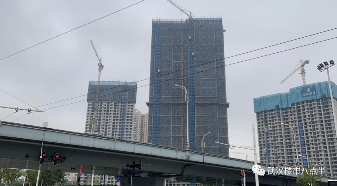 悲催精装改毛坯,悲催楼盘