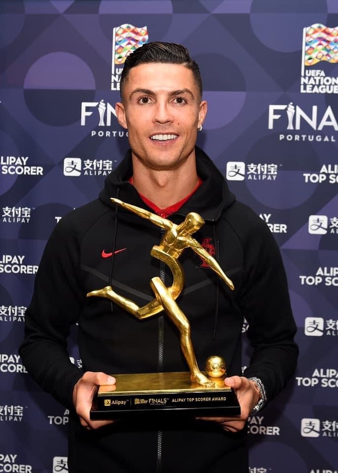 上届欧洲杯小组赛比分统计,欧洲杯小组赛之后夺冠概率2024