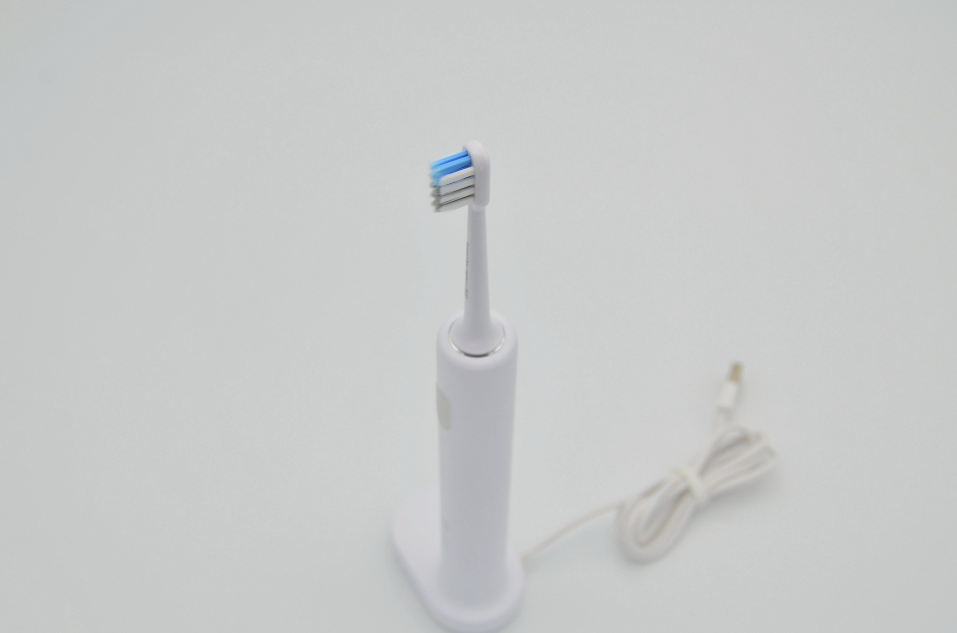 评测最好用的声波电动牙刷,贝医生声波电动牙刷怎么样