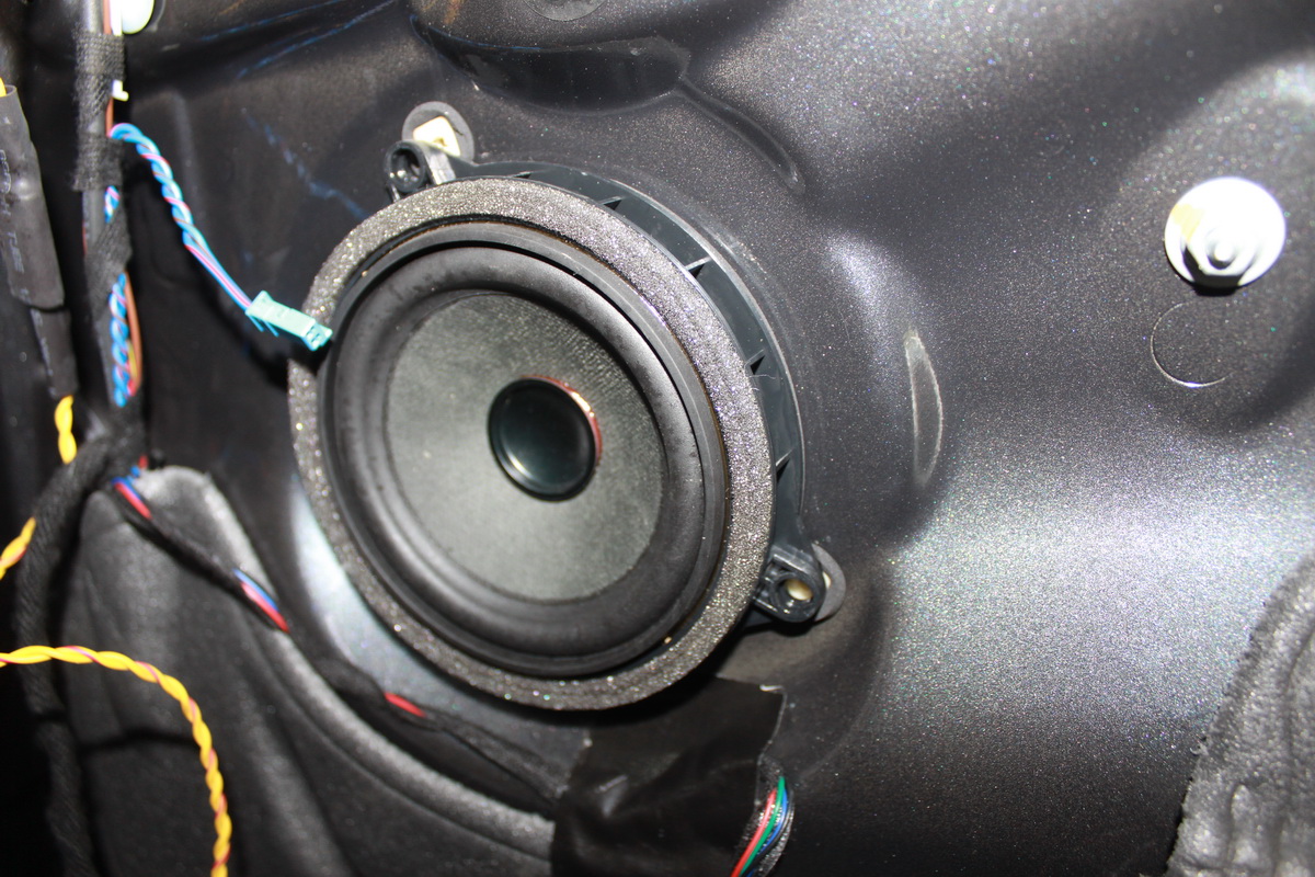 宝马专车定制音响改装,宝马改装用什么音响比较好