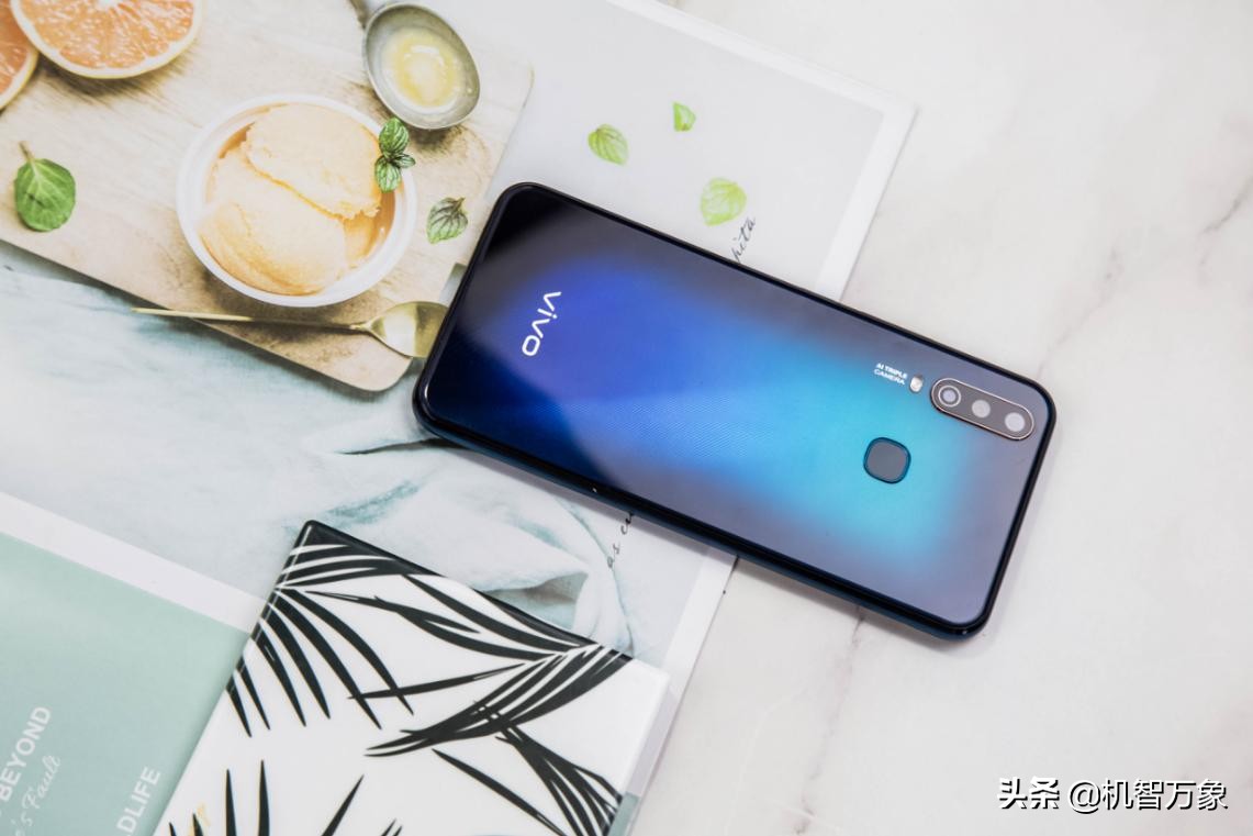 vivoy3s5000m,vivoy3真的是5000毫安大电池吗