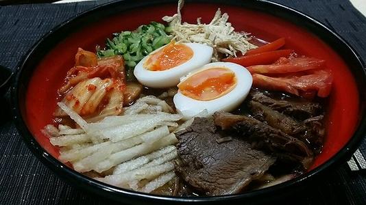 韩国人教你做正宗韩式冷面，知道配方很重要，其实做法超简单