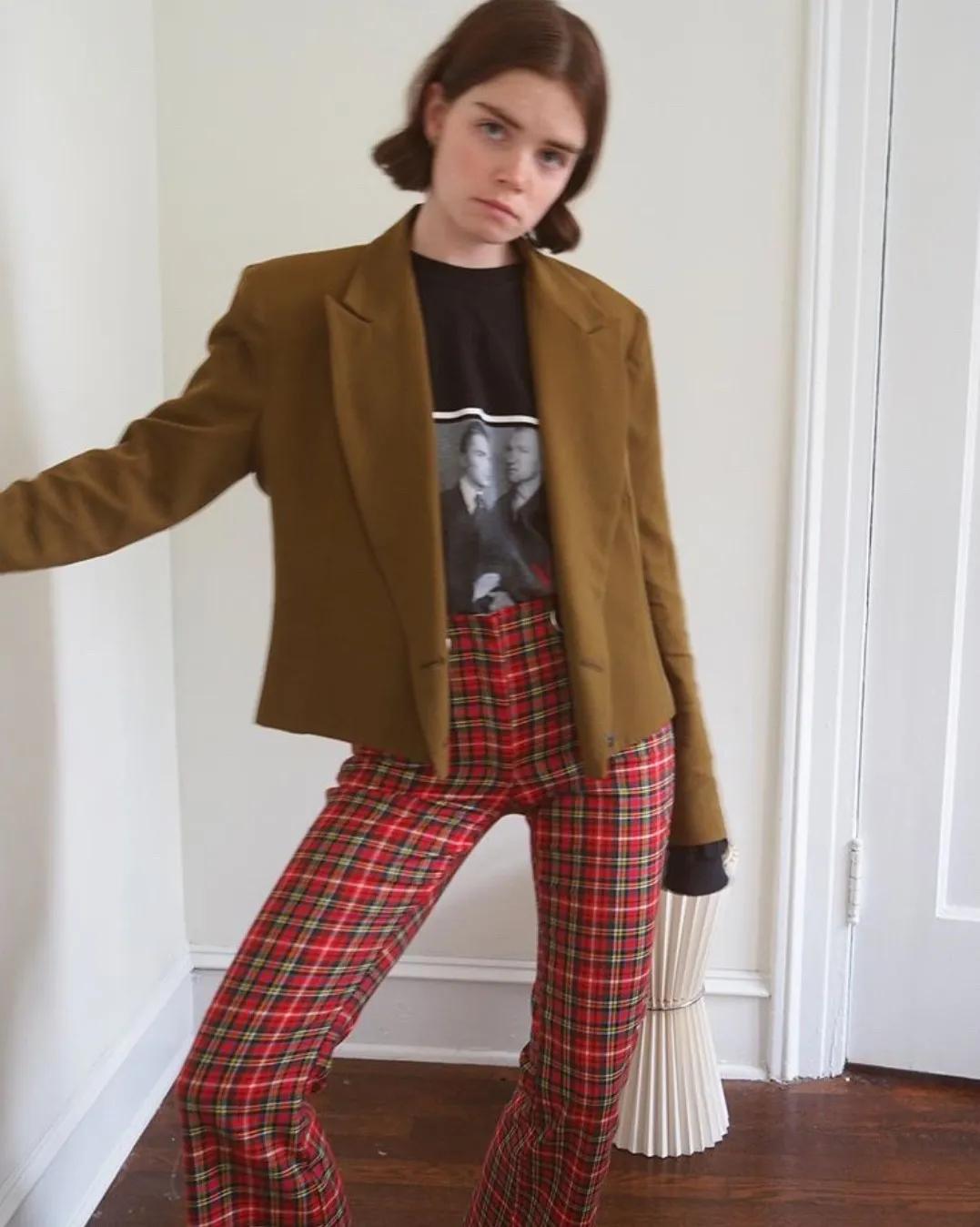 一套西装又正式又休闲,30-35岁女性春季穿搭西装