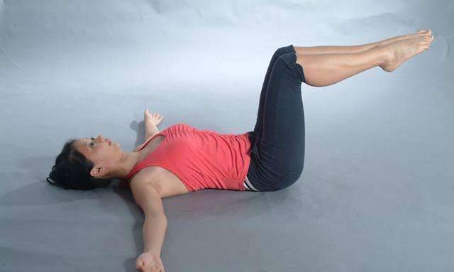 怎样加强锻炼避免腰部各种疾病,坚持四个动作增强腰部力量