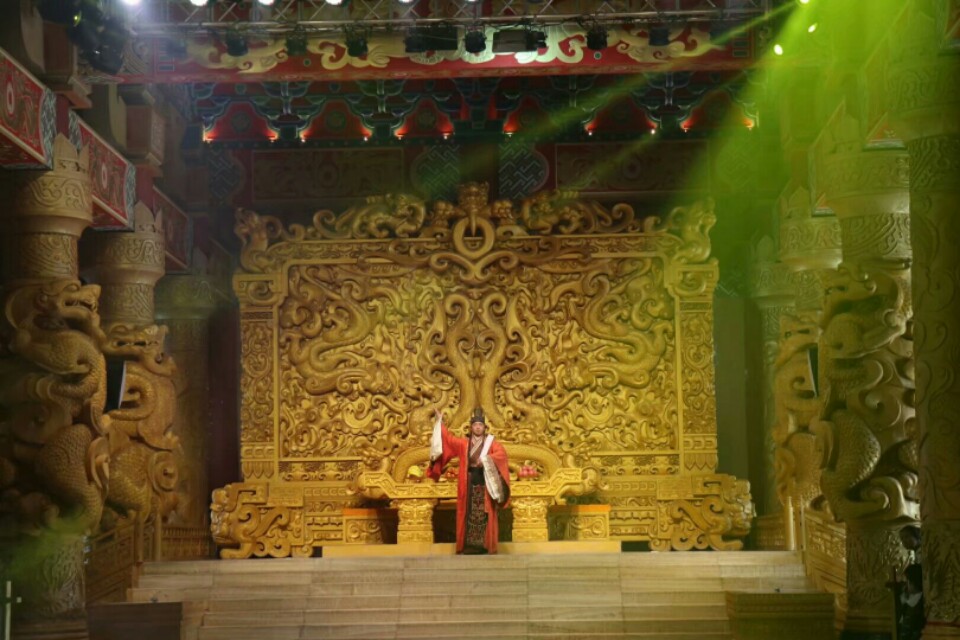 行走在路上寻找诗和远方,行走中有诗和远方