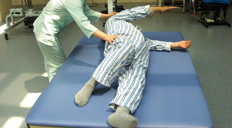 臀部褥疮治疗方法,瘫痪老人屁股褥疮怎么治