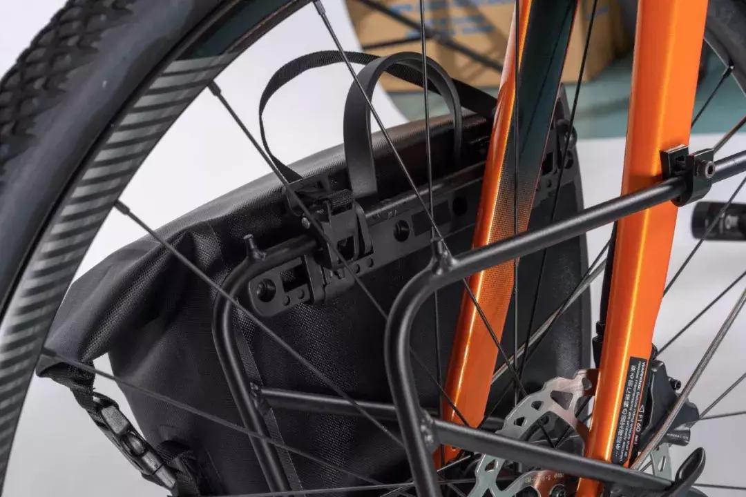 捷安特revolt上坡感受,捷安特revolt骑行视频