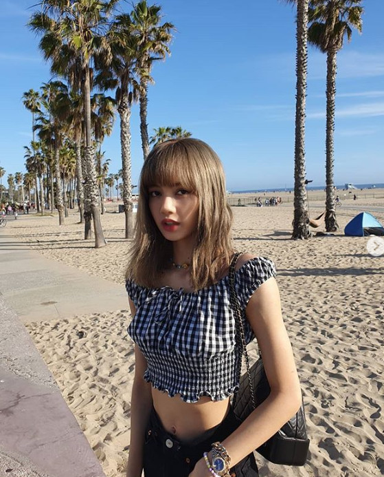 来感受一下韩国女团的魅力,不得不承认韩国女团的魅力