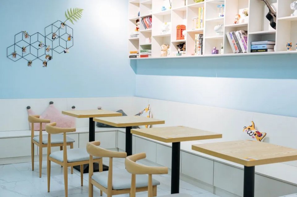 吸屁屁，短腿大耳肉嘟嘟，这家店进去就出不来了…