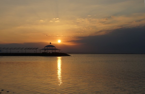 以色列死海全景图,以色列死海旅游攻略