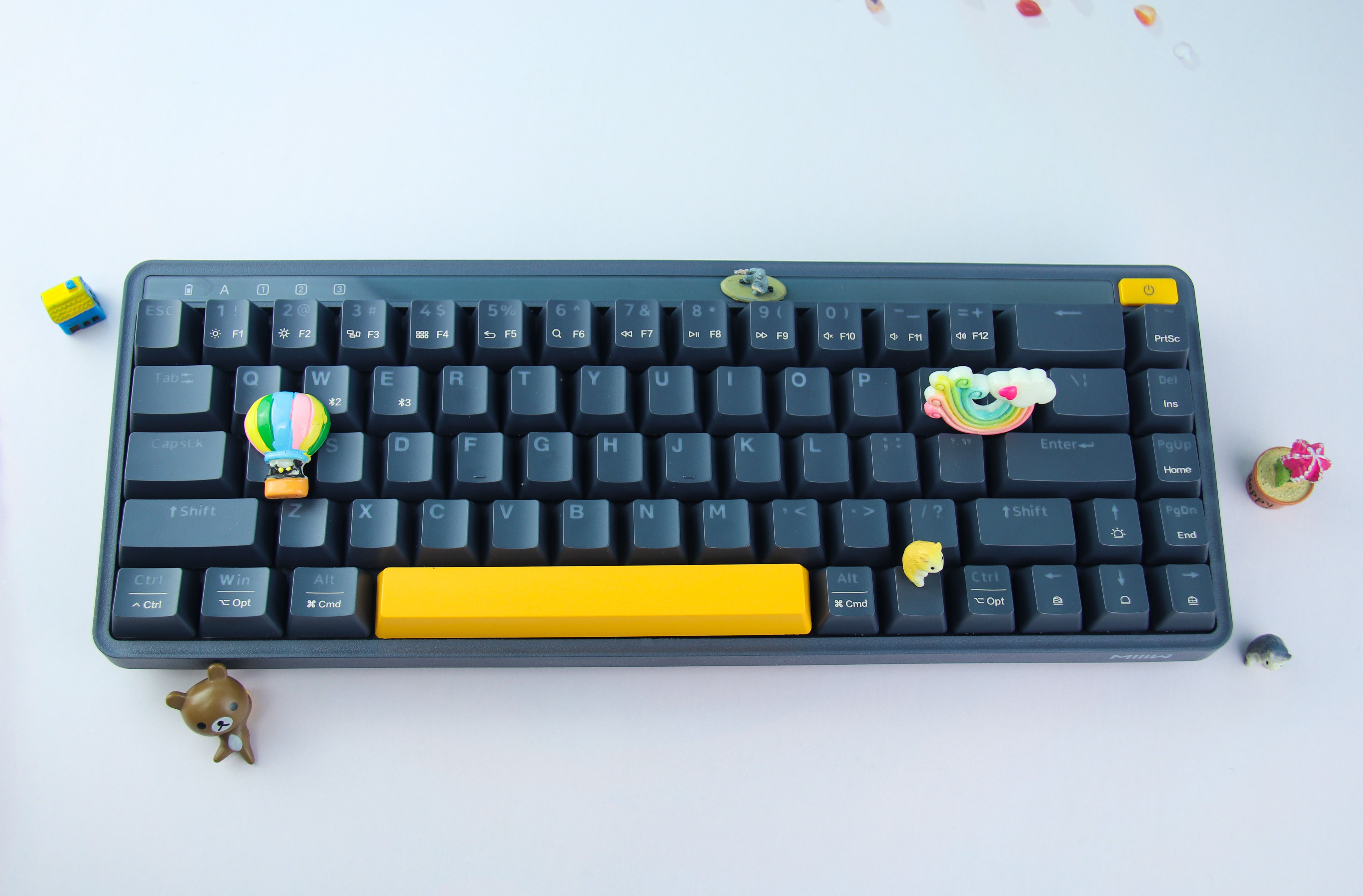 绫崇墿pop鏈烘閿洏z680c,绫崇墿artz830涓夋ā鏈烘閿洏涓婃墜浣撻獙