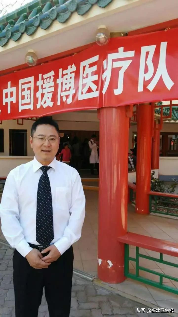 心疼!艾滋病患者一个咳嗽,血液四溅,福建医生当场情绪崩溃