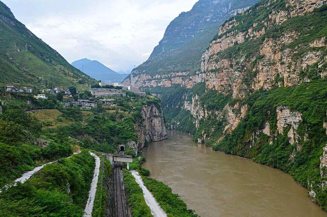 蒙古为什么不先灭南宋,蒙古为什么没有去攻打欧洲呢