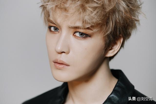 独家扒皮金在中作妖史：谎称自己感染新冠肺炎，激吻*女幼**还骗粉丝