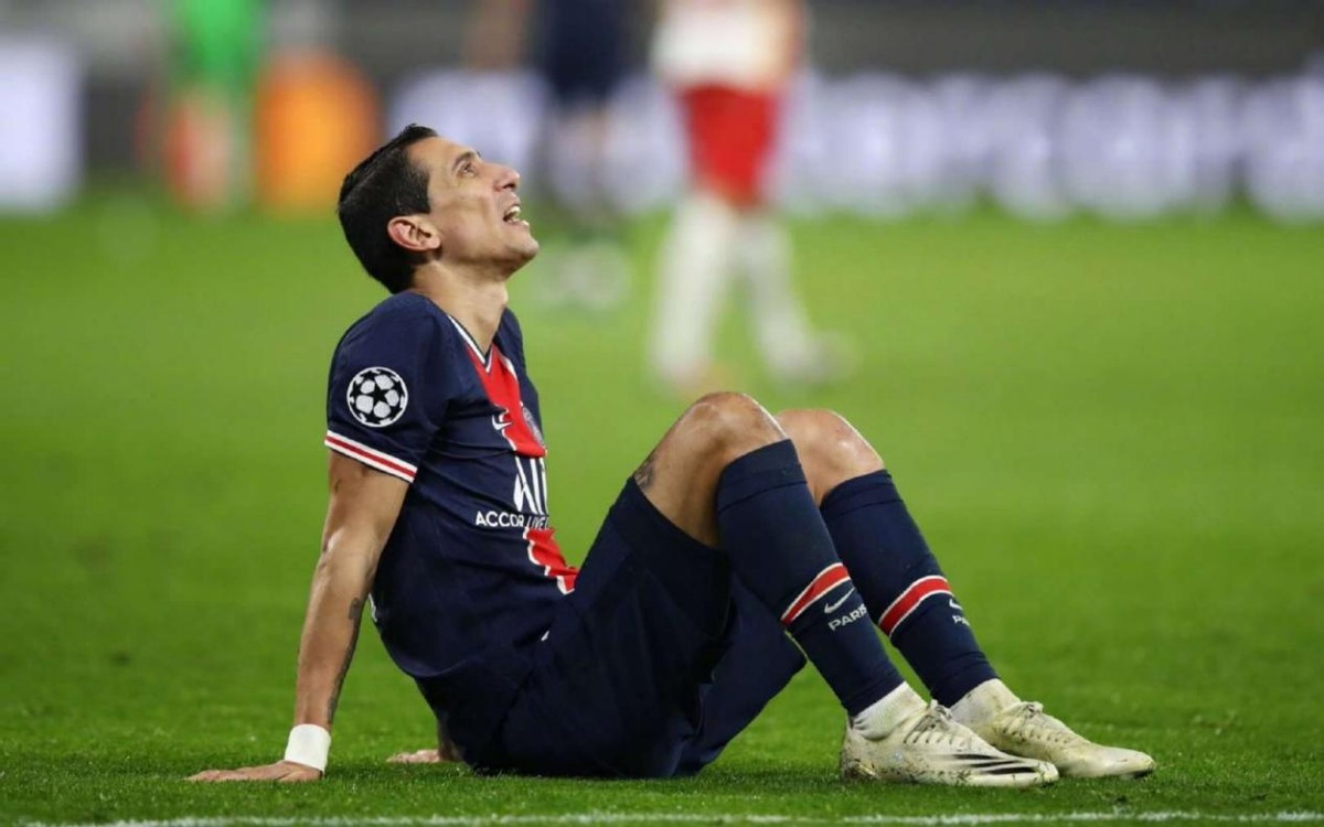 迪马利亚保护c罗,迪马利亚救出家人