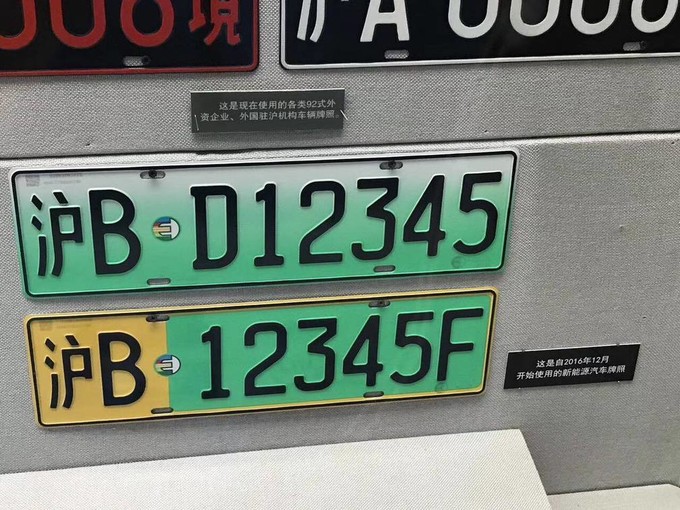 特斯拉modely2022款有几种颜色,特斯拉modelsplaid试驾体验