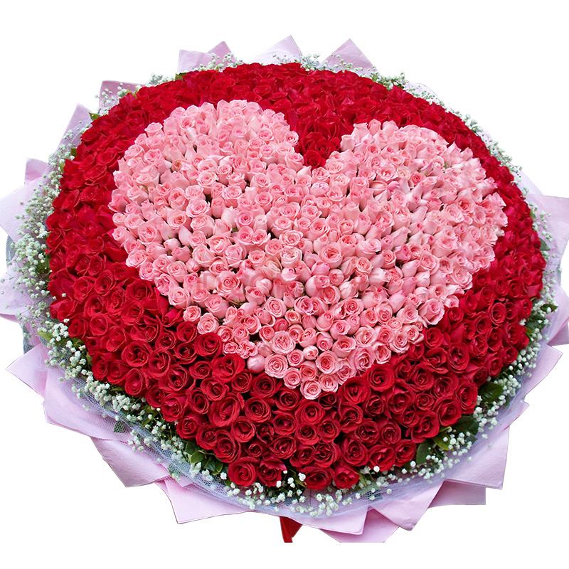 有一种爱是藏在心底的思念,有一种爱只有思念和等待