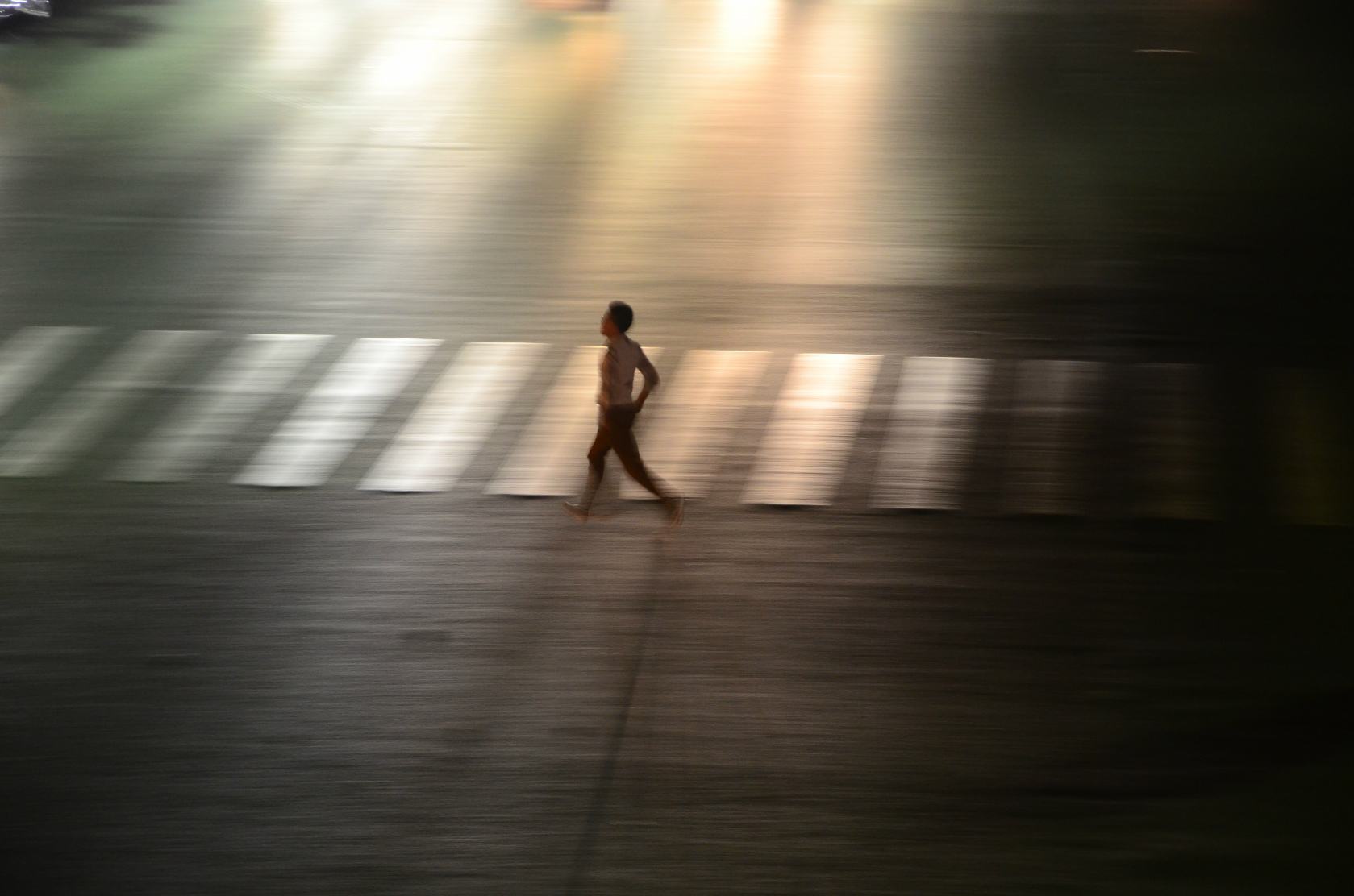 一步踏错，皆为泡影，陷入泥潭的我又该如何自救