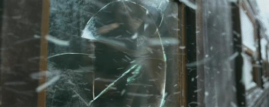 九年、十稿、八种雪、七十九天，《悬崖之上》诞生记