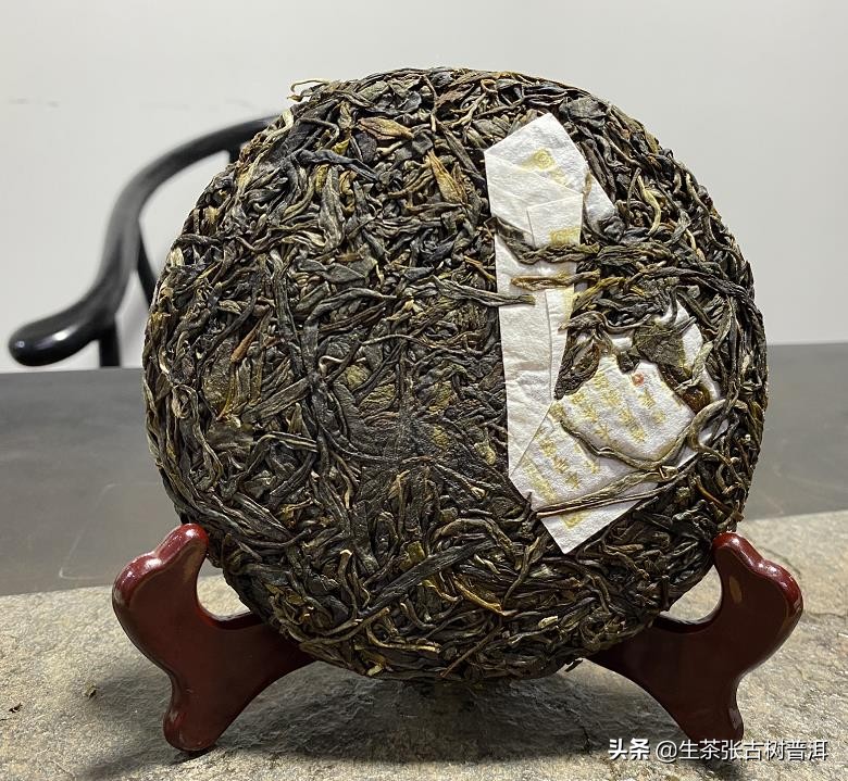 无量山古树普洱茶贵吗,为什么古树普洱茶便宜了
