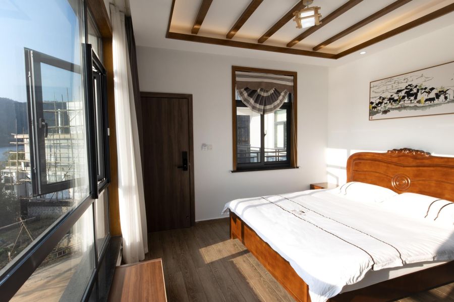 安徽太平湖民宿钓鱼,安徽异域风格民宿效果图