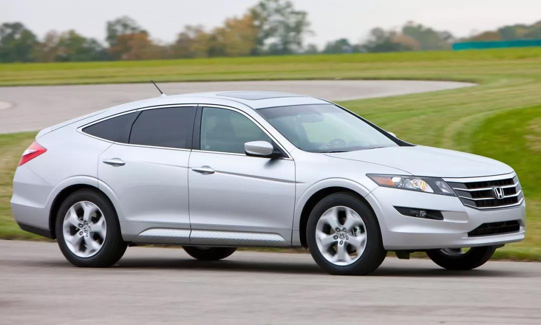 你知道女神年轻时有多美吗,当年的女神你还认识多少个