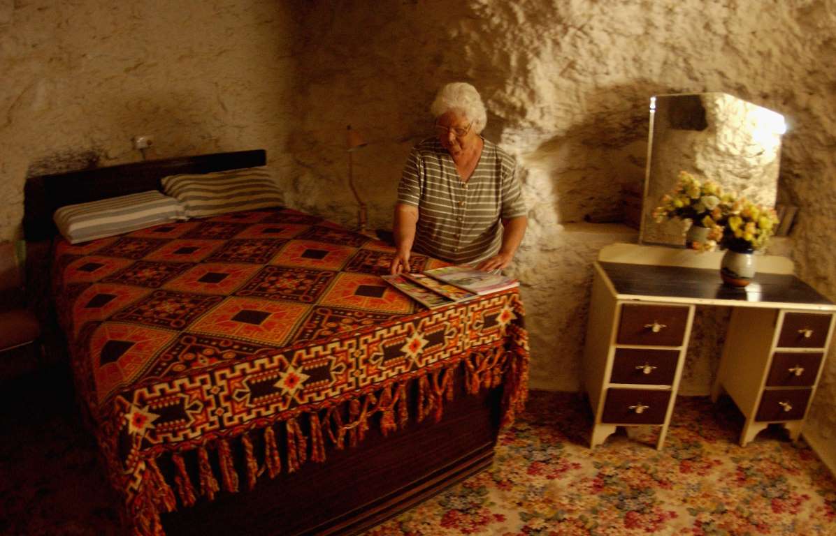 世界最神秘的十大旅游景点 (几大美妙神奇旅游胜地你值得拥有)