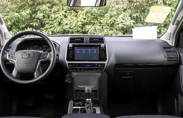 丰田普拉多为什么是神车,保值越野神车丰田普拉多4000